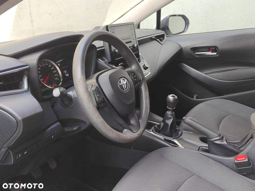 Toyota Corolla 1.6 Active - 16