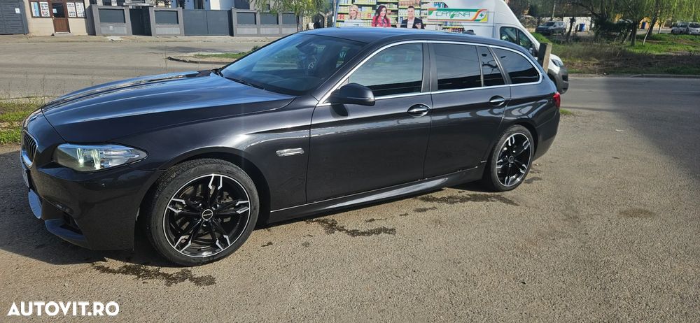 BMW Seria 5 520d xDrive Aut. Sport Line - 2