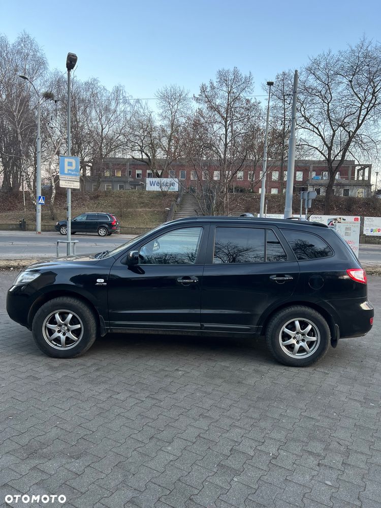 Hyundai Santa Fe - 3
