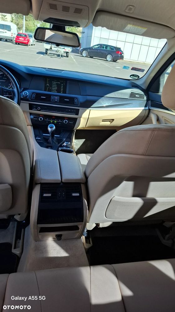 BMW Seria 5 520d - 6