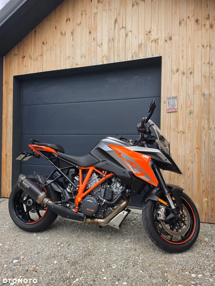 KTM Super Duke - 1