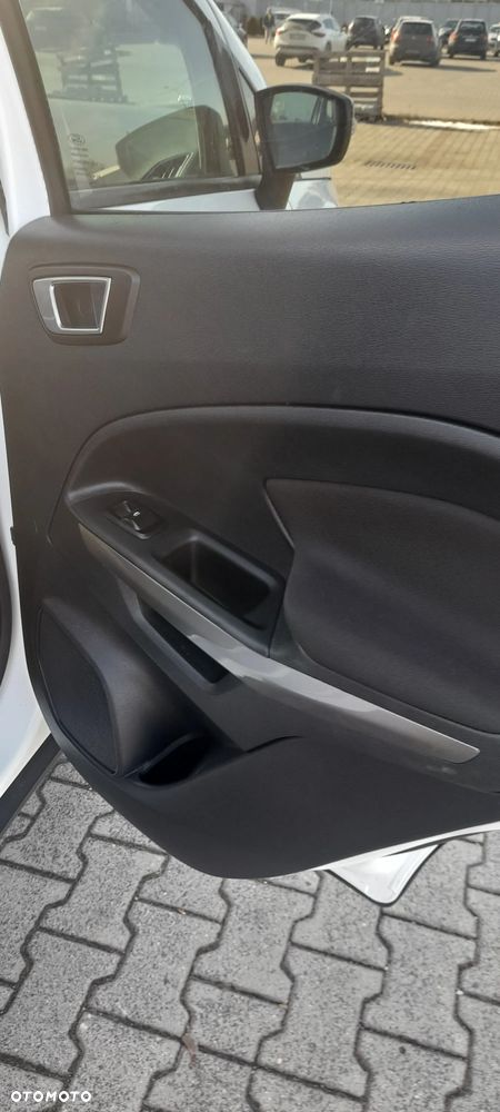 Ford EcoSport - 13