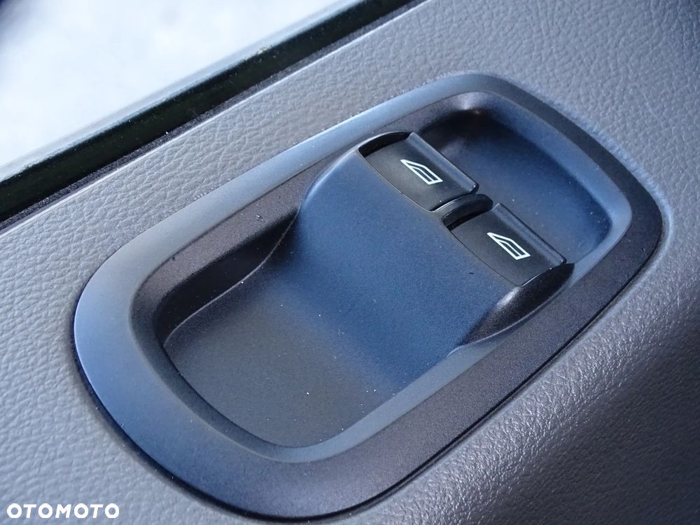 Ford Transit - 19