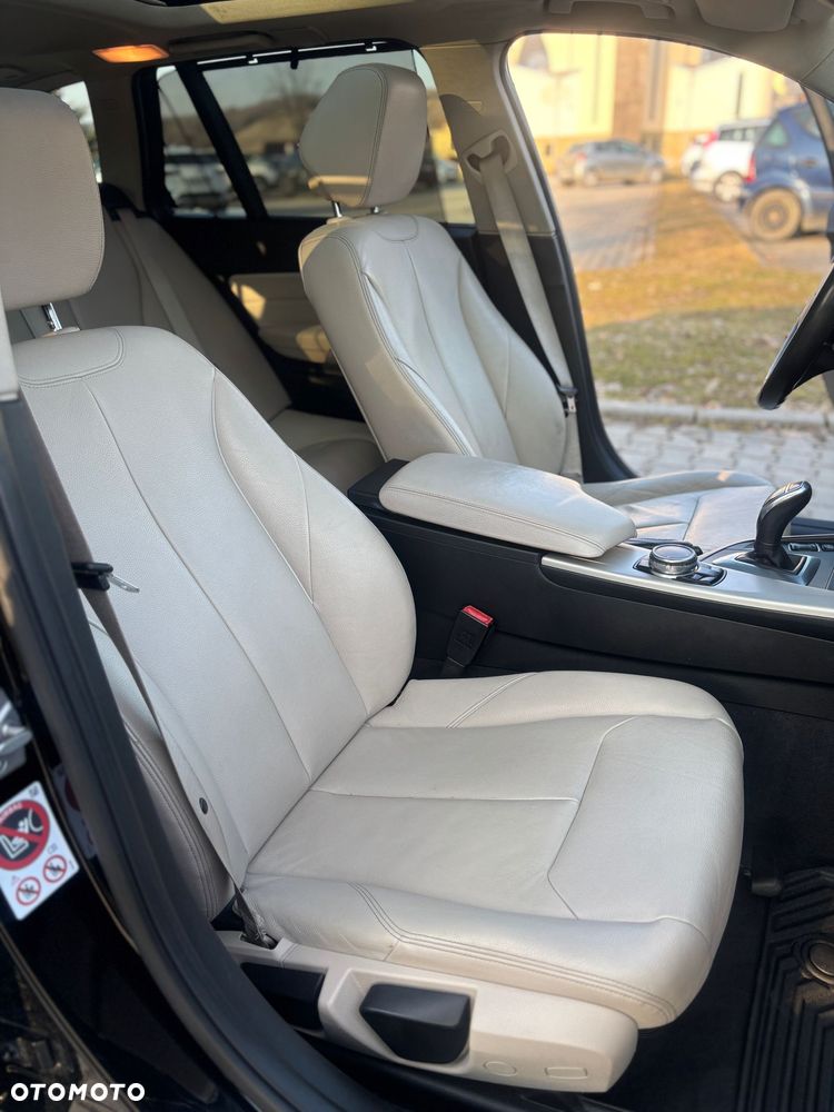 BMW Seria 3 320d Luxury Line - 12