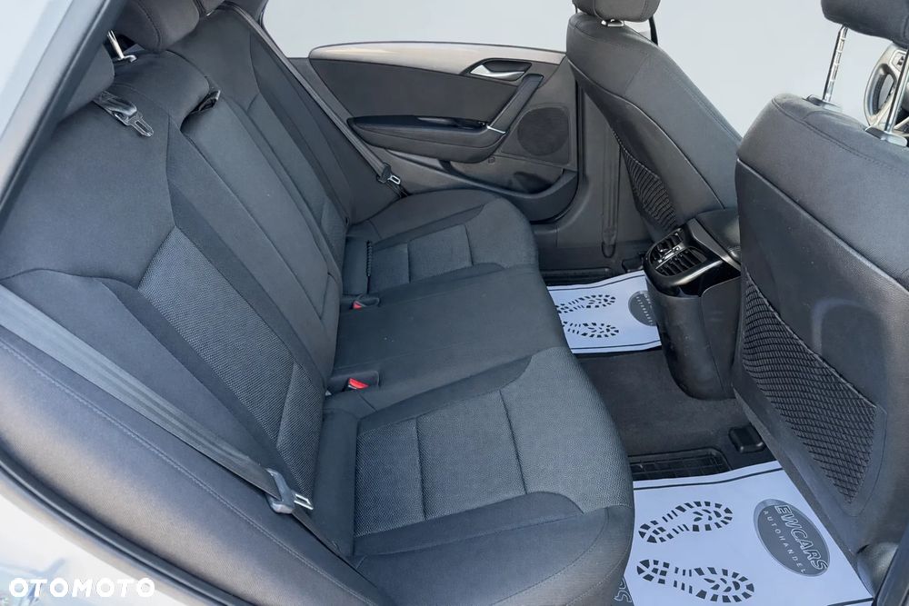 Hyundai i40 Kombi blue 1.6 Classic - 7