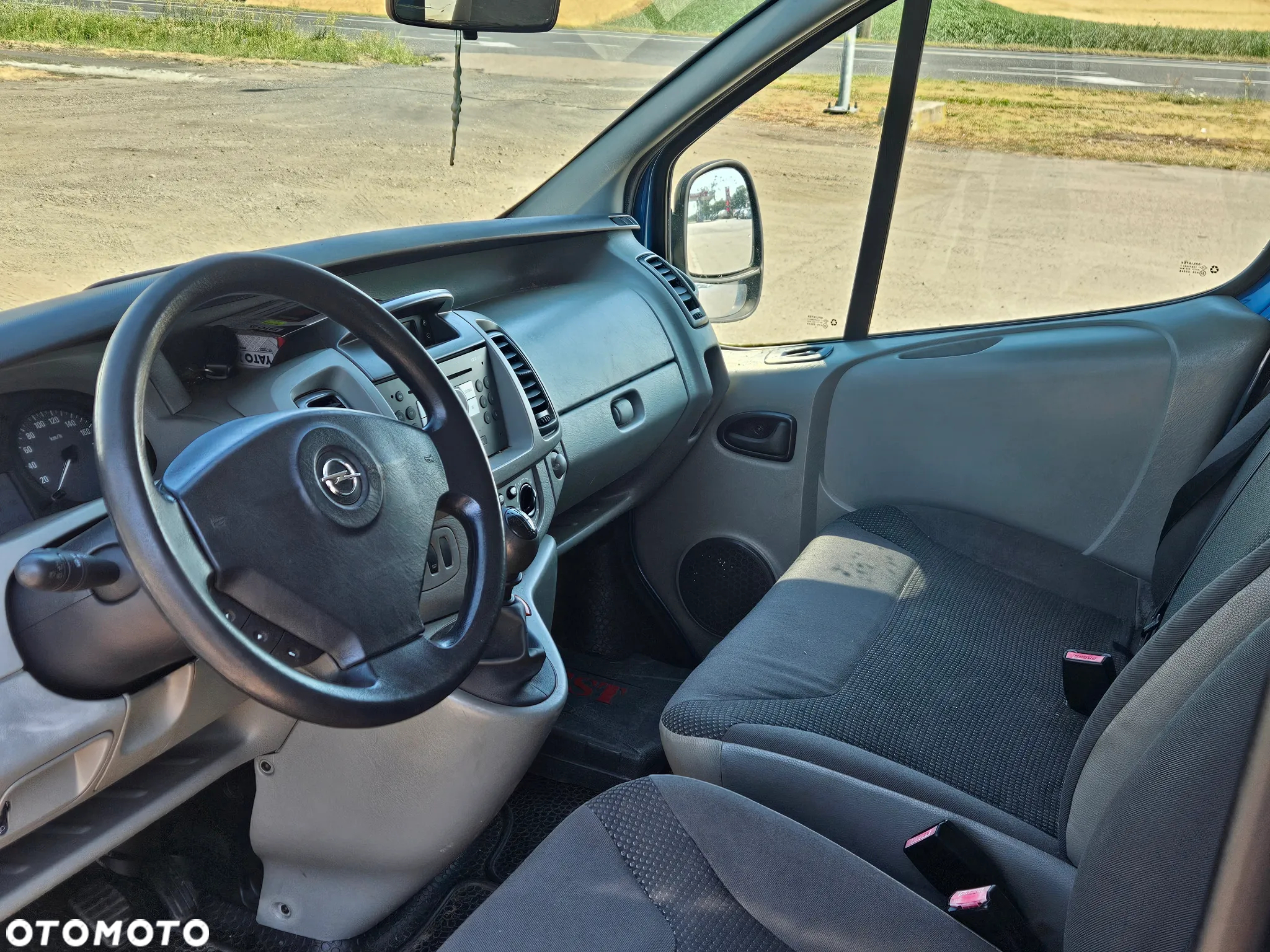 Opel Vivaro L1H1 2.7t - 20