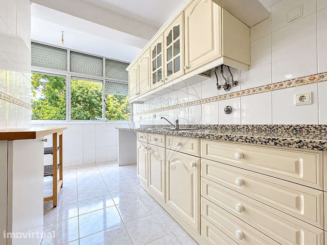 Apartamento T2 para arrendamento - Grande imagem: 3/11