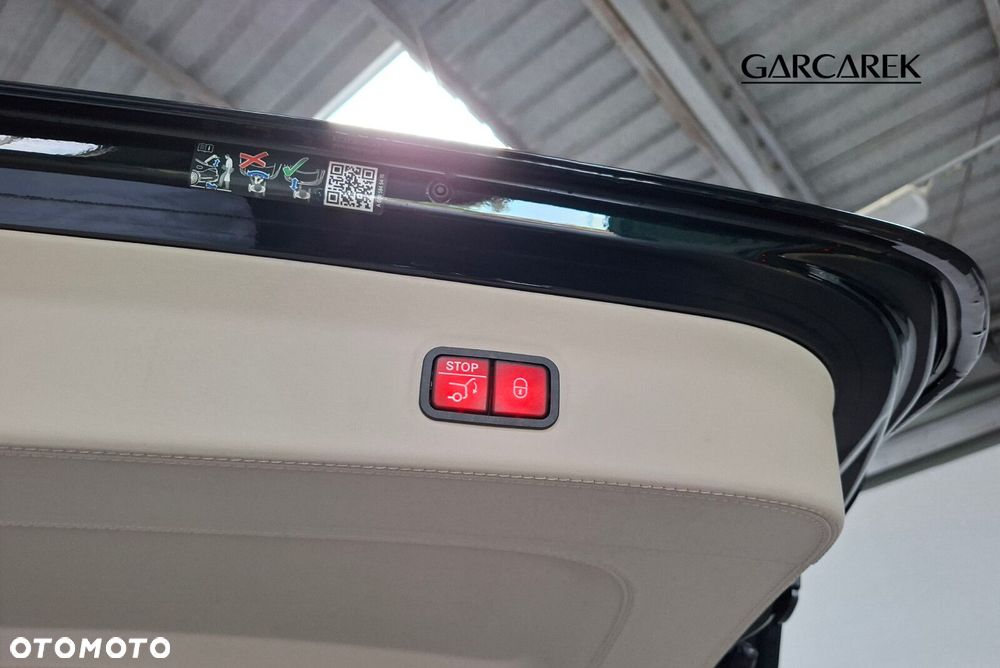 Mercedes-Benz GLS - 30