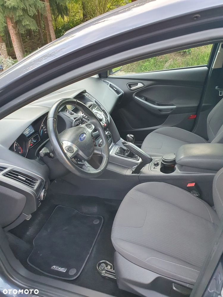 Ford Focus - 16
