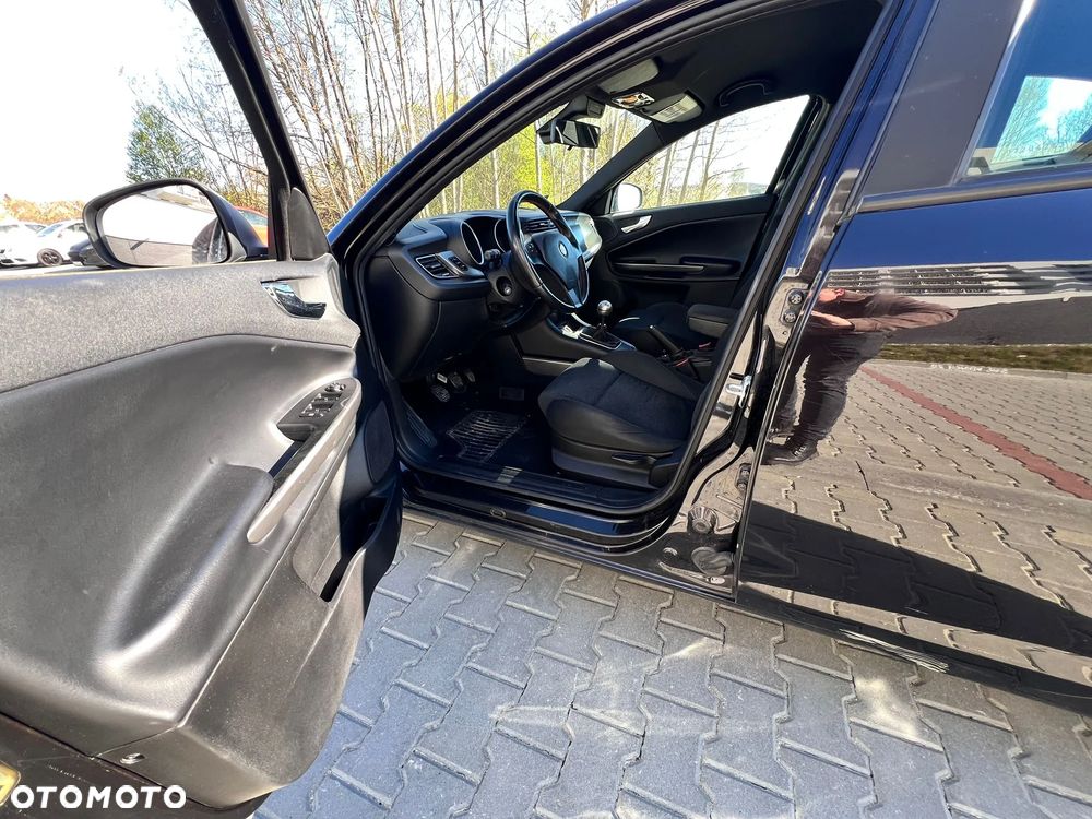 Alfa Romeo Giulietta 1.6 JTDM Veloce - 17