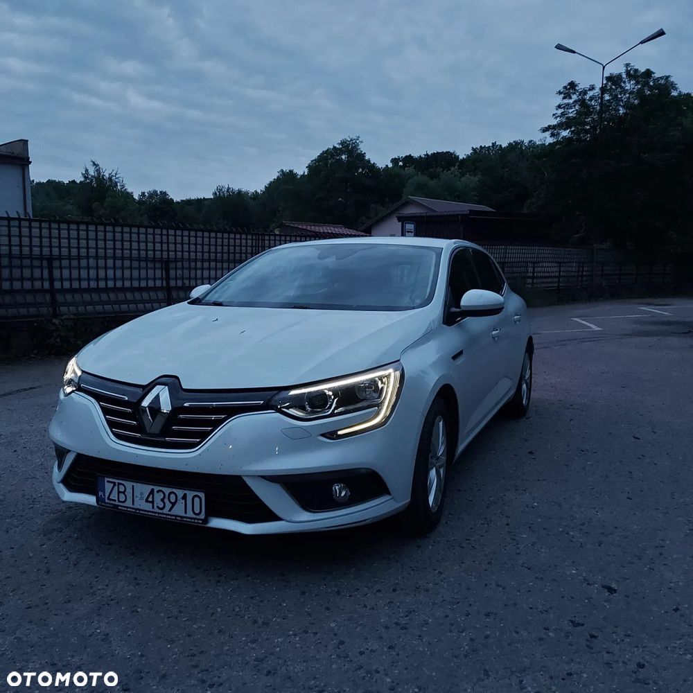 Renault Megane ENERGY TCe 100 INTENS - 36