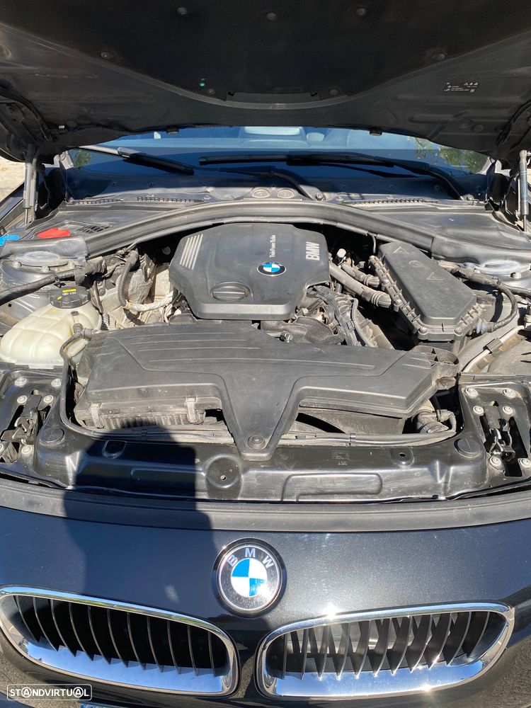 BMW 318 d Ultimate Auto - 10
