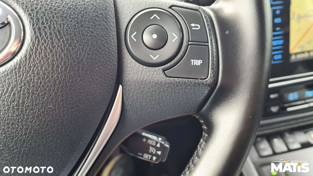 Toyota Auris - 32