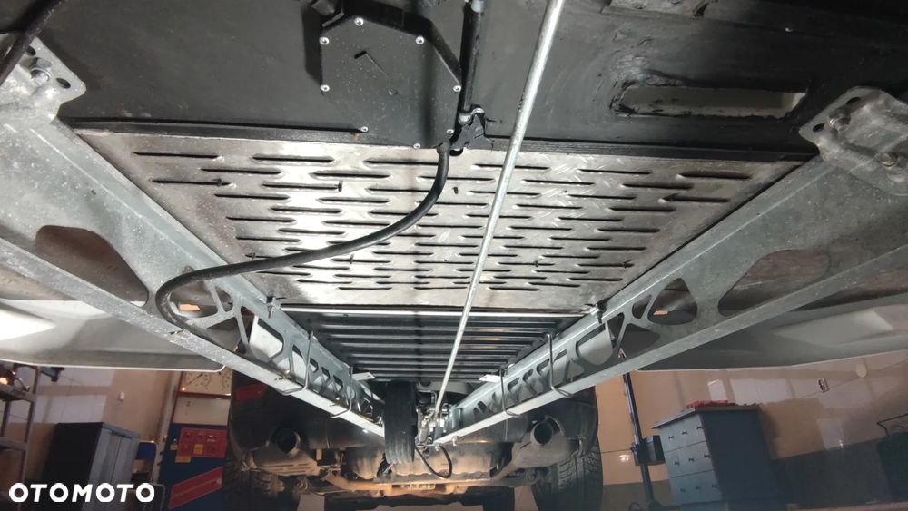 KNAUS YASEO 340 PX - 34