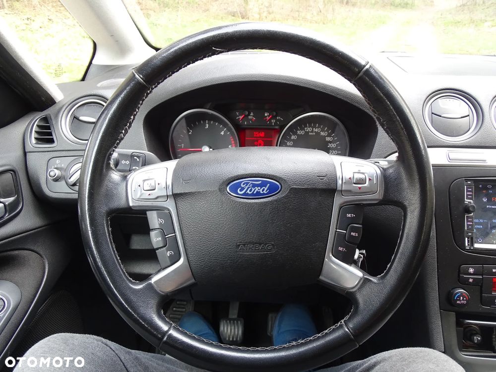 Ford S-Max 2.0 TDCi DPF Champions Edition - 9