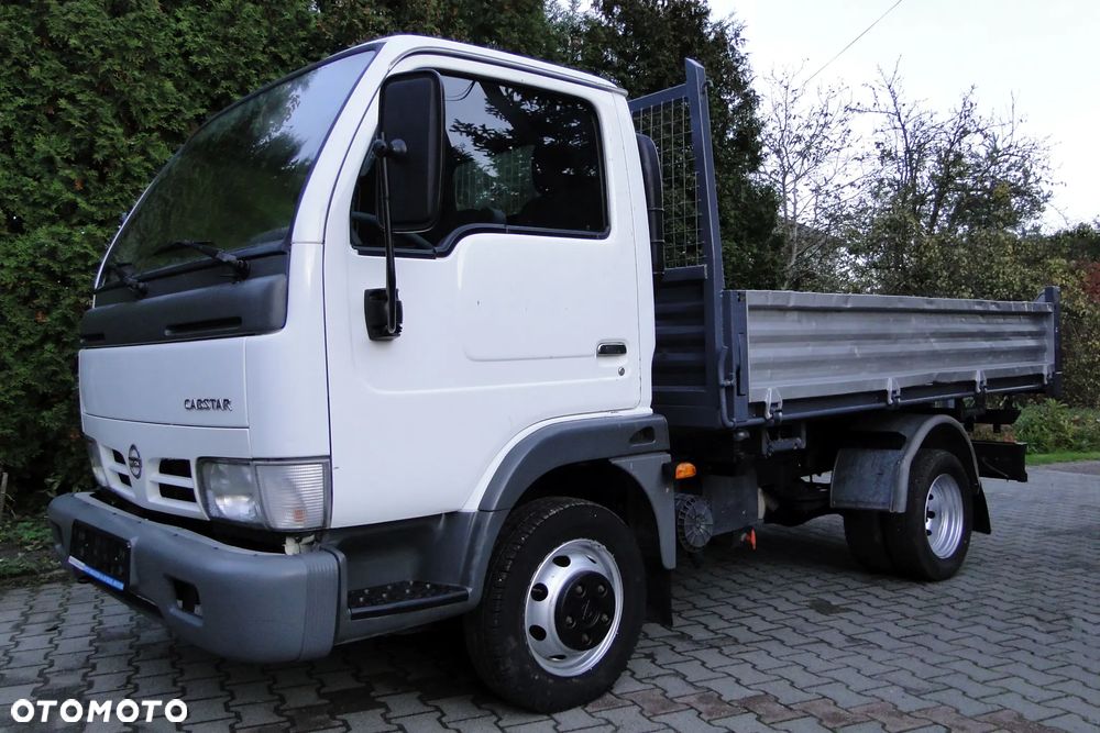 Nissan Cabstar - 2