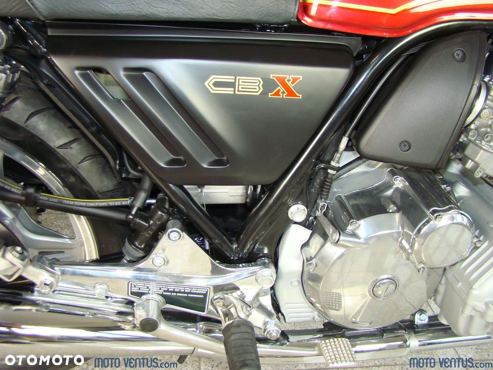 Honda CBX - 17