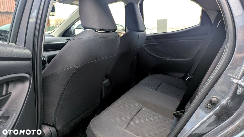 Toyota Yaris Hybrid 1.5 Comfort - 12