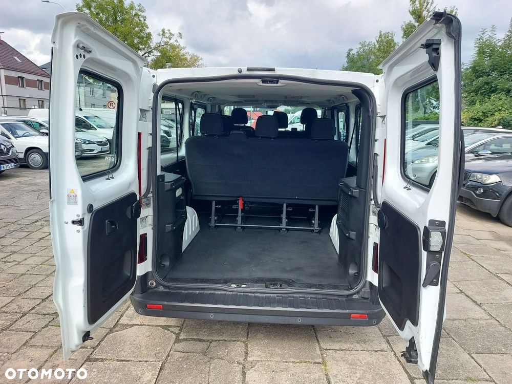 Renault Trafic - 8