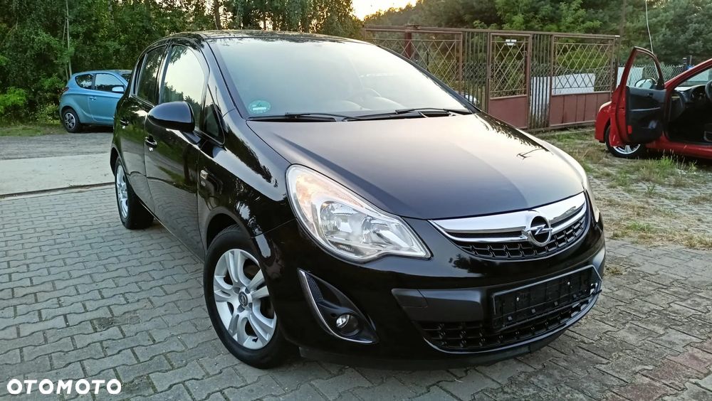 Opel Corsa 1.4 16V Edition - 1