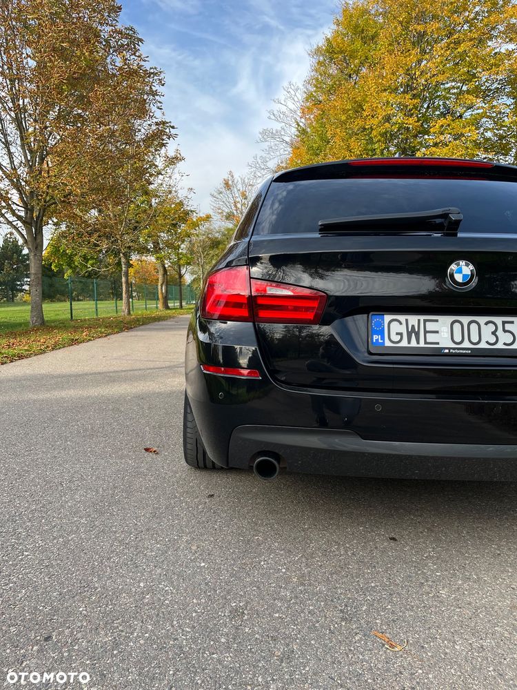 BMW Seria 5 2010 photo 2