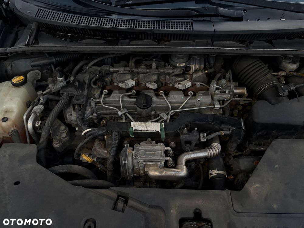 Toyota Avensis - 22