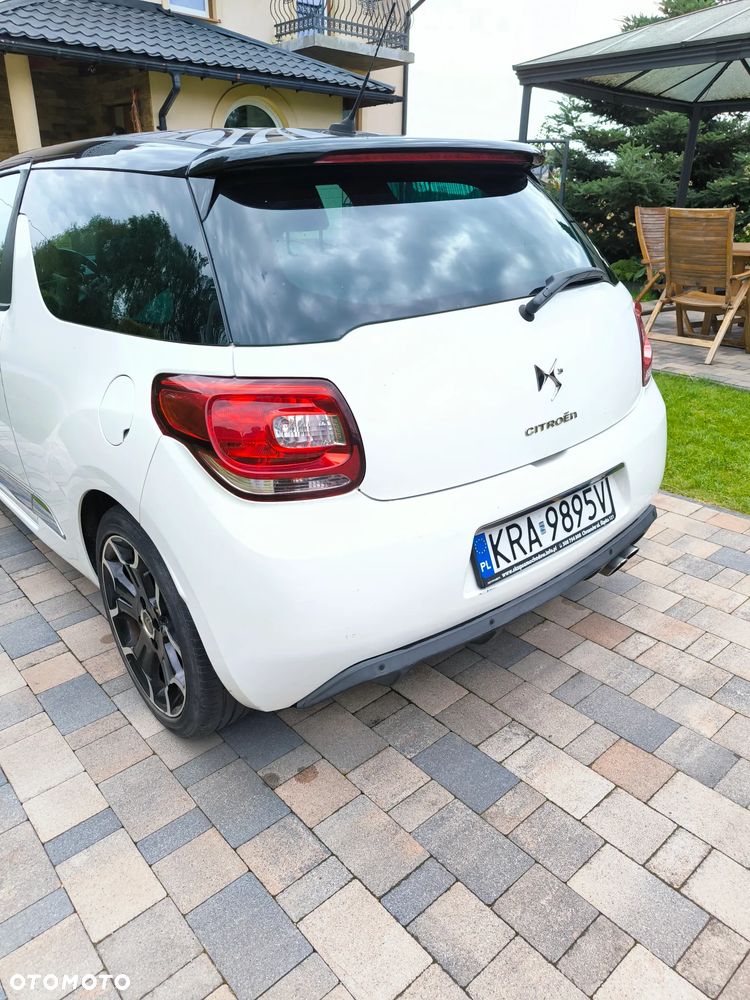 Citroën DS3 THP 150 SportChic - 5
