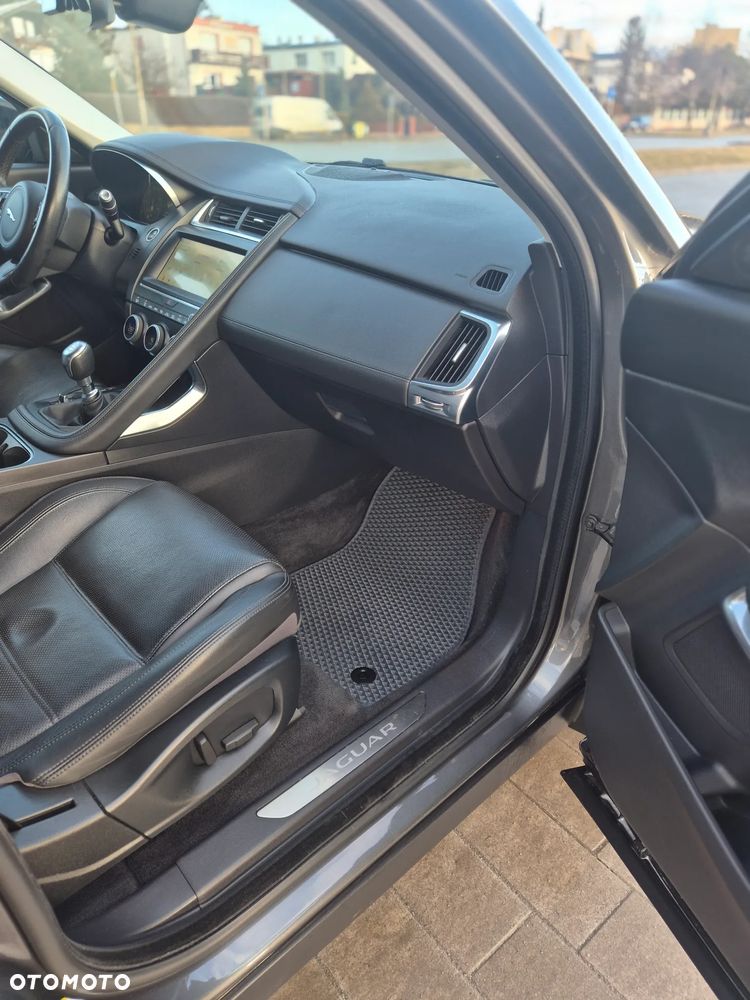 Jaguar E-Pace 2.0 i4D FWD SE - 7