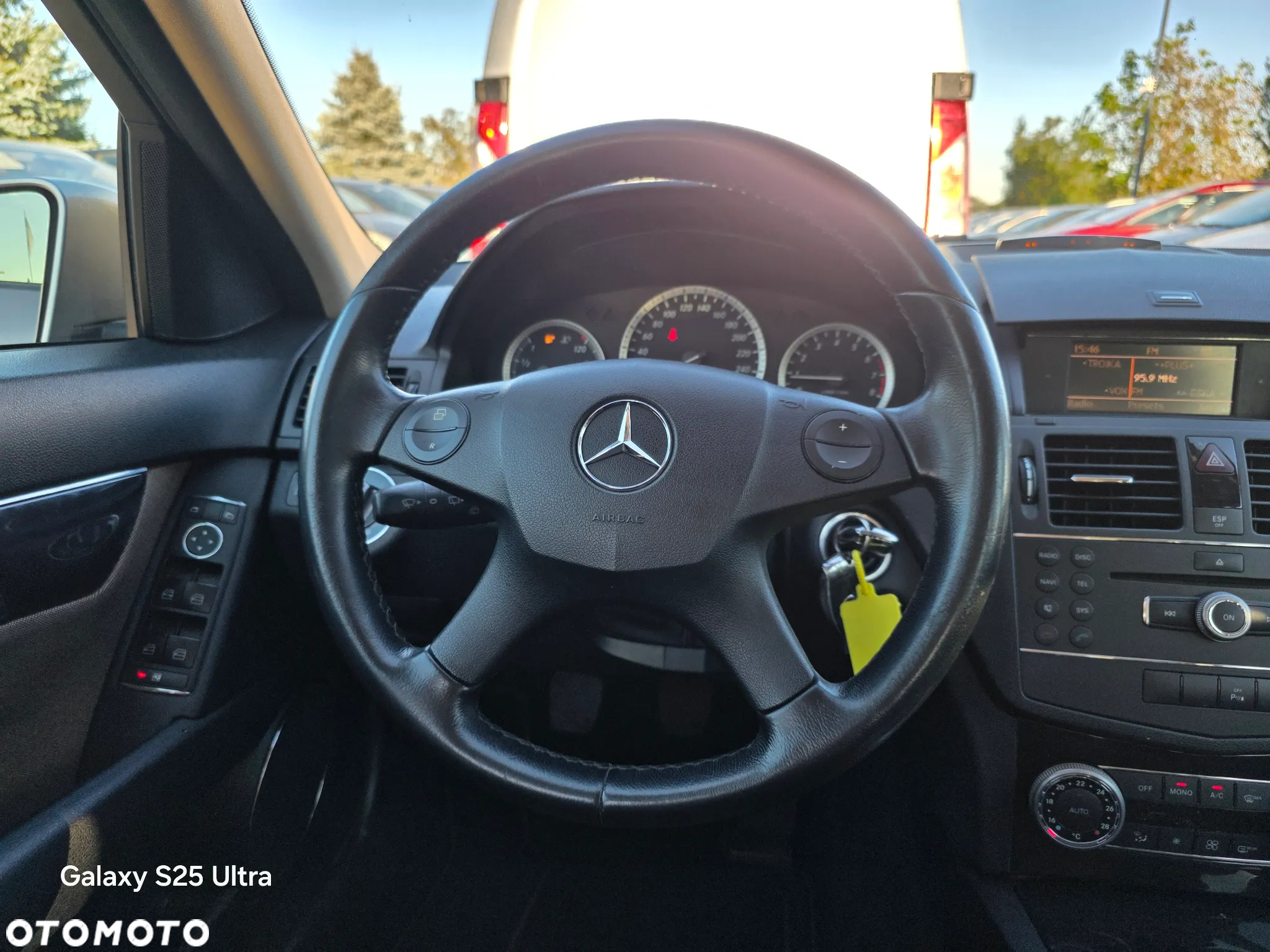 Mercedes-Benz Klasa C 180 T Kompressor BlueEFFICIENCY - 37