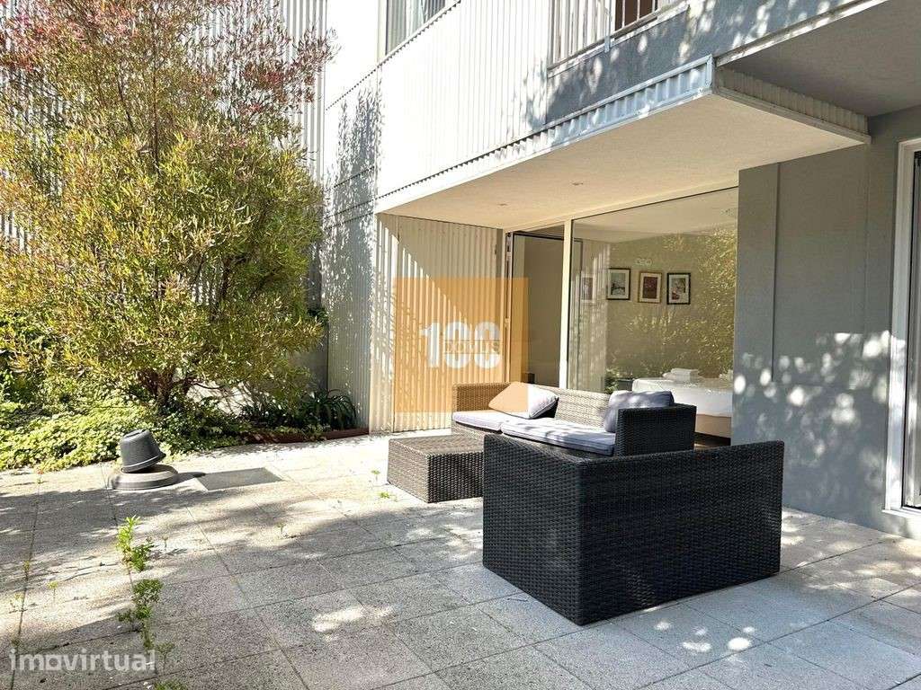 T1 com terraço/jardim em Santa Catarina - Grande imagem: 2/23
