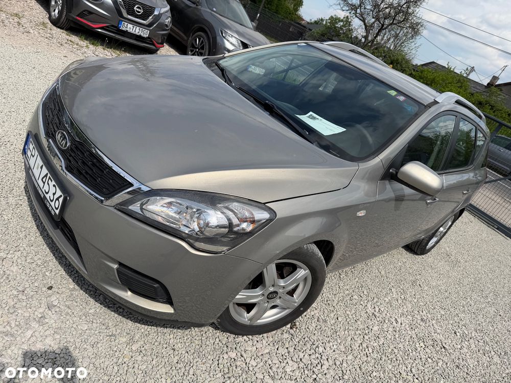 Kia Ceed 1.4 CVVT Attract - 21