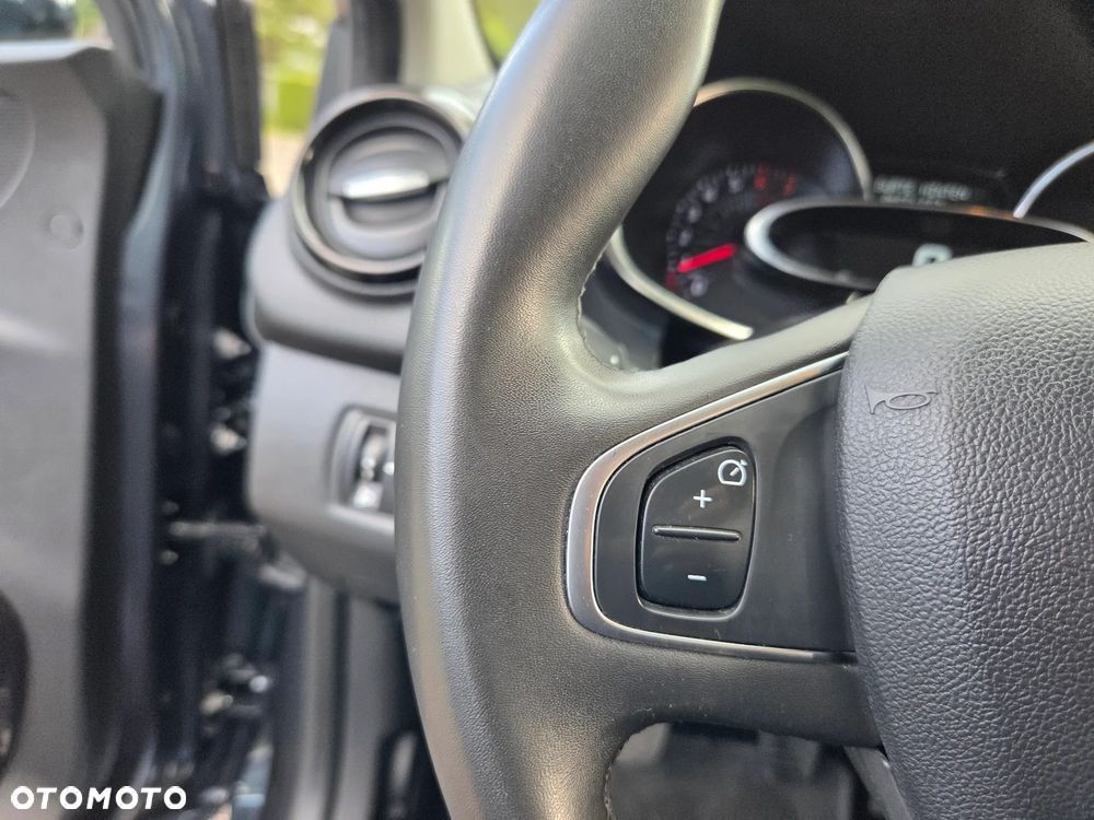 Renault Clio TCe 90 Limited - 27