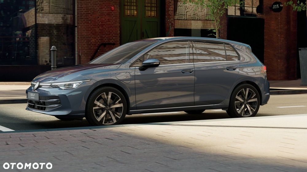 Volkswagen Golf - 18