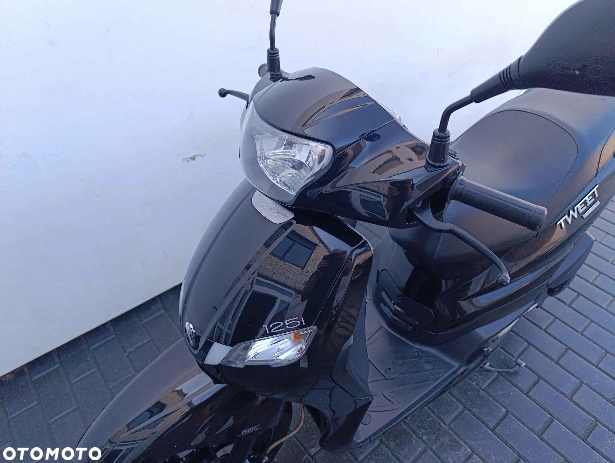 Peugeot Tweet - 10