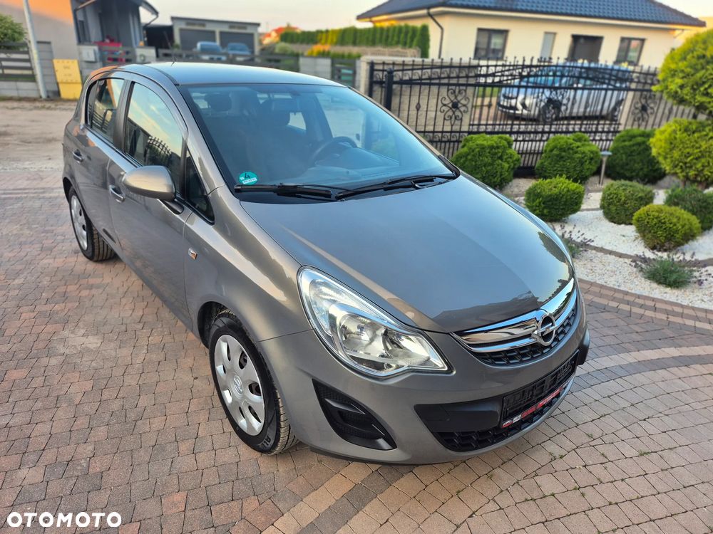 Opel Corsa 1.2 16V Essentia - 7
