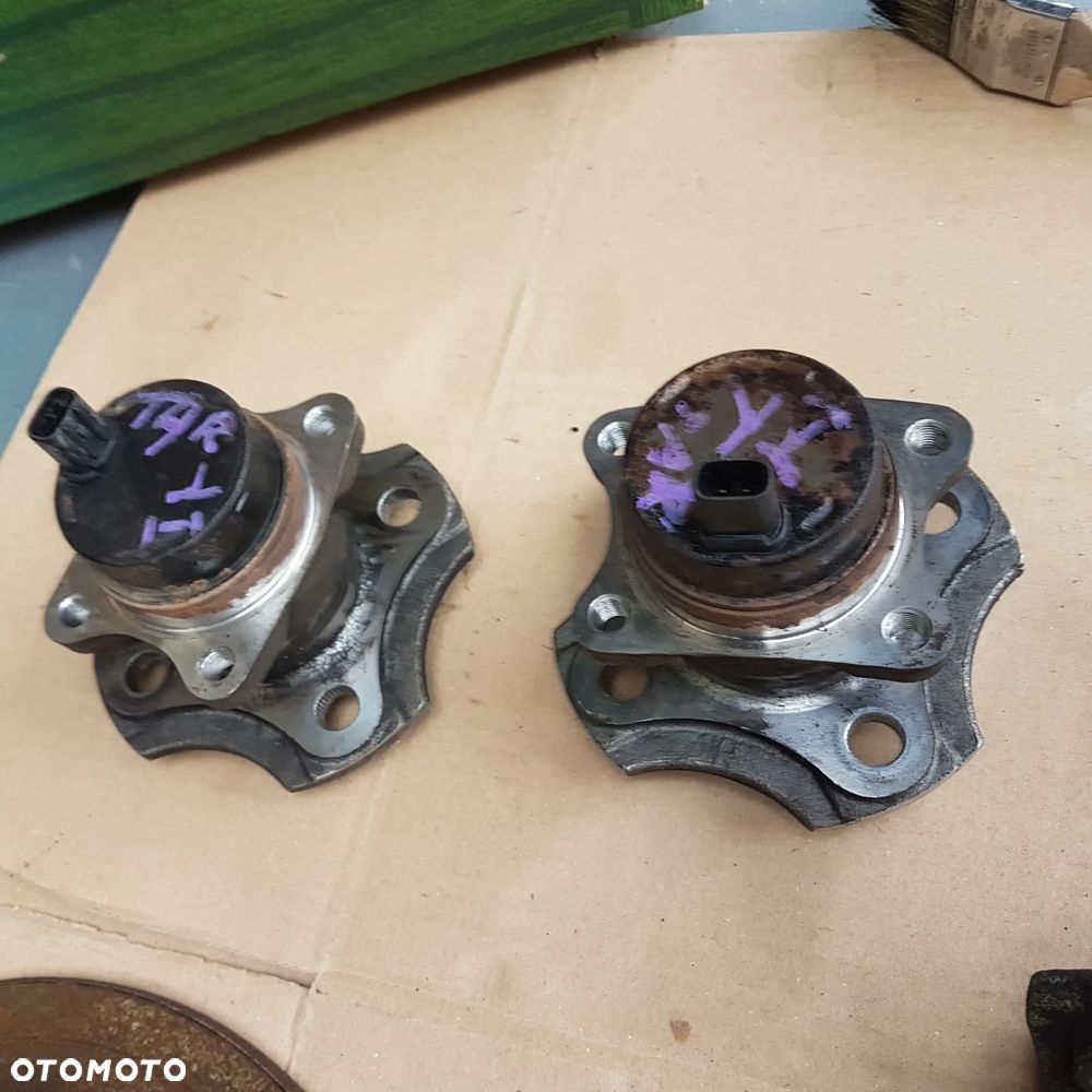 piasta abs czop bęben tarcza kotwiczna osłona błotna tył zawieszenie yaris 06-20r - 24