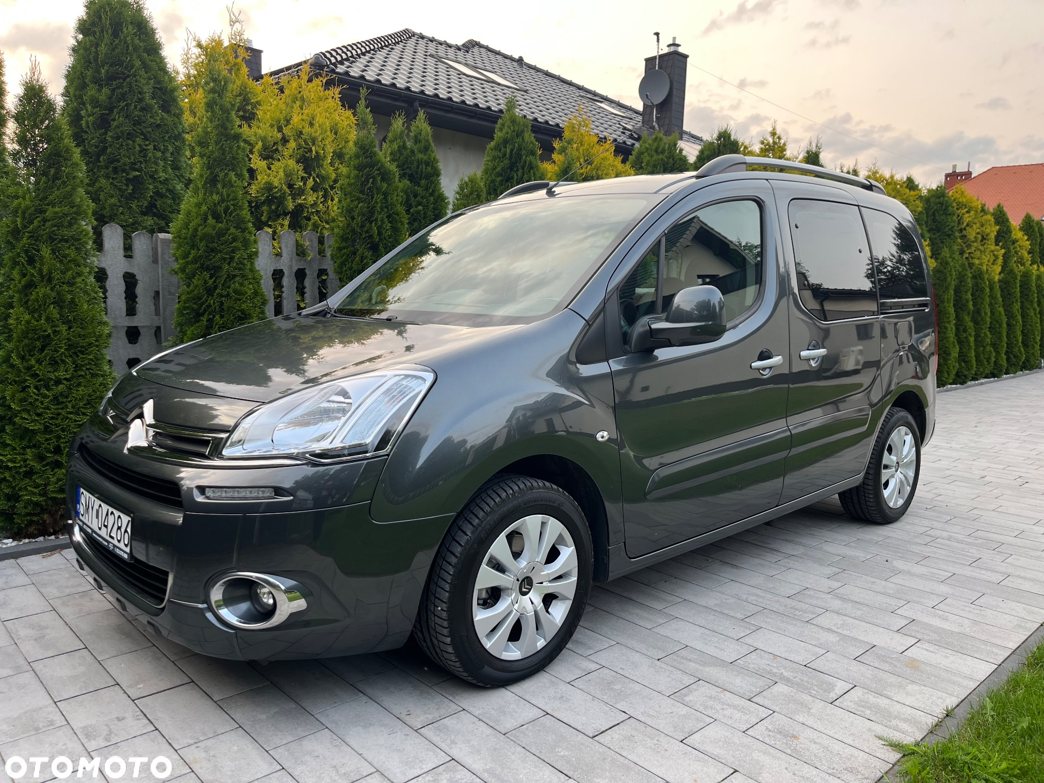 Citroën Berlingo Multispace HDi 90 FAP Tendance - 26
