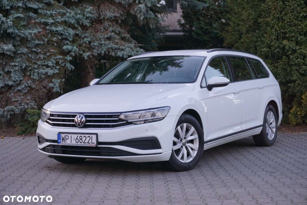 Volkswagen Passat - 2