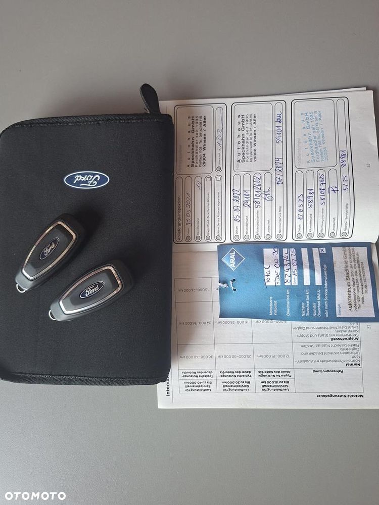 Ford Kuga 2.0 EcoBlue AWD ST-Line - 22