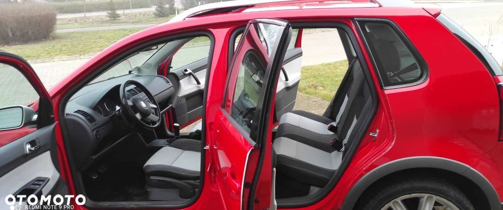 Volkswagen Polo Cross - 15