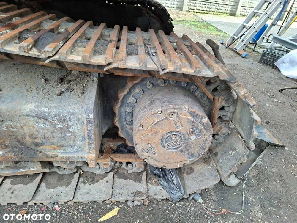 New Holland E305 - 3