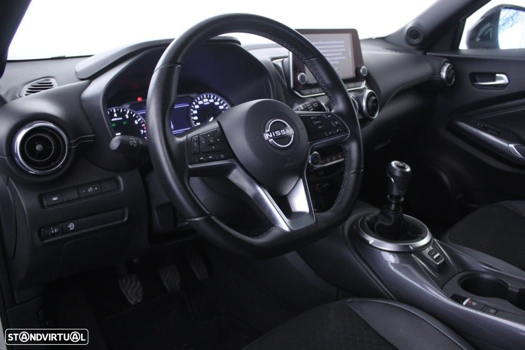Nissan Juke 1.0 DIG-T N-Connecta NAV. - 21