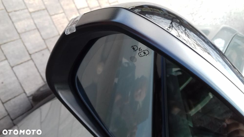 DS Automobiles DS 7 Crossback 1.5 BlueHDi Bastille + - 29