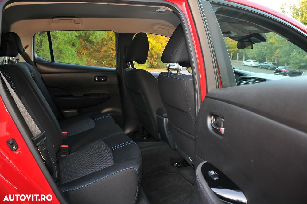 Nissan LEAF - 6