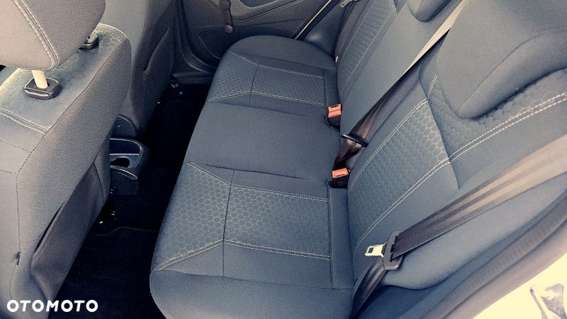 Ford Fiesta 1.25 Titanium - 22