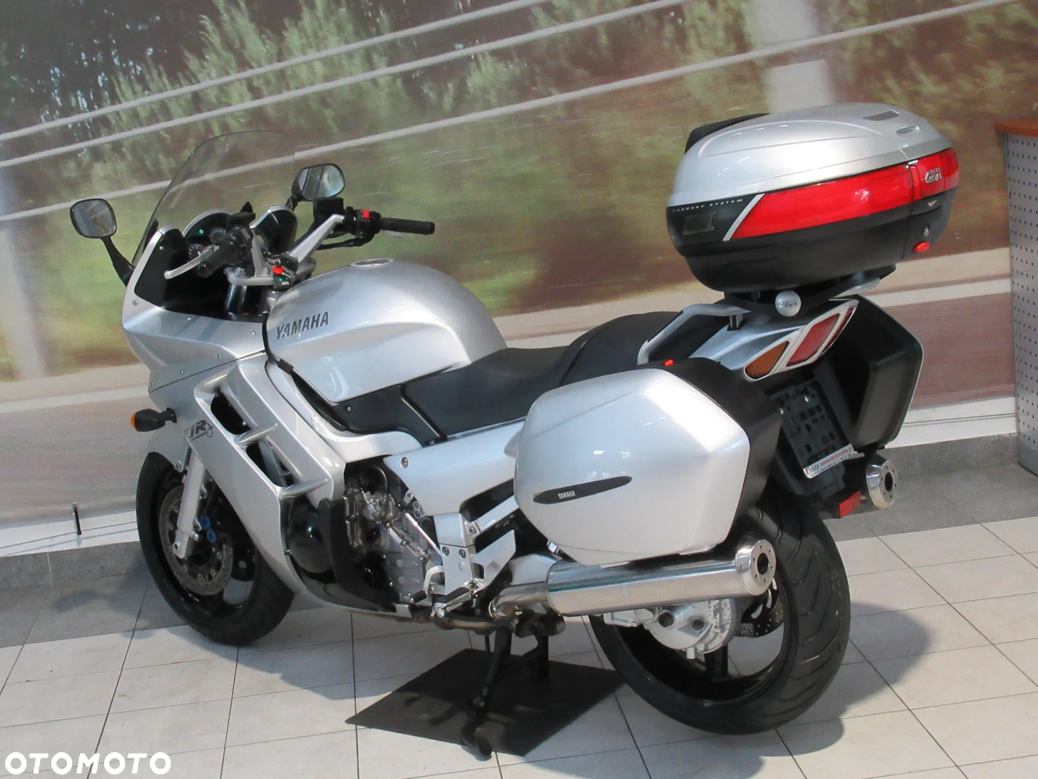 Yamaha FJR - 5