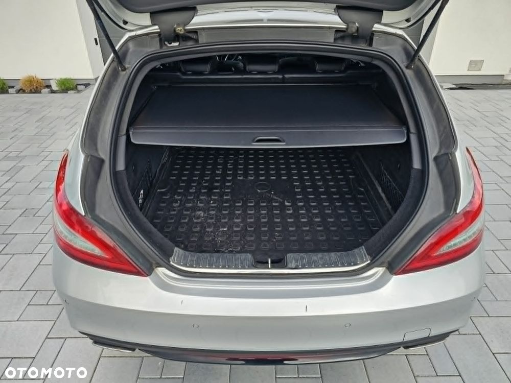 Mercedes-Benz CLS 350 BlueTEC 4-Matic - 21