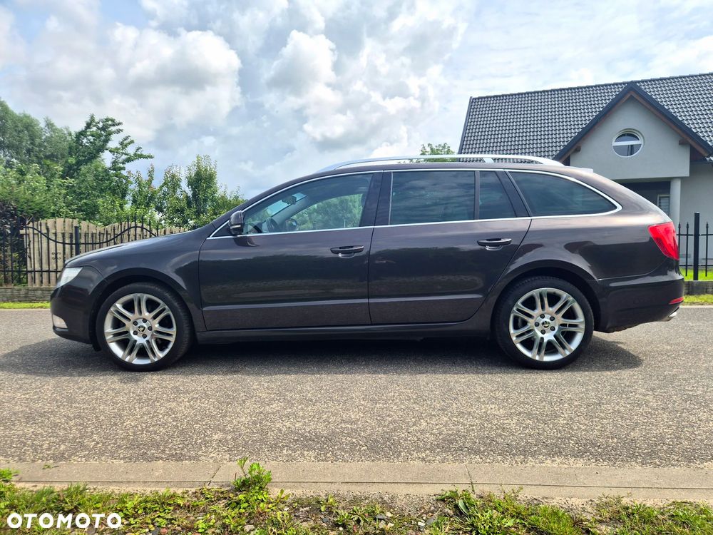 Skoda Superb 2.0 TDI Comfort - 16