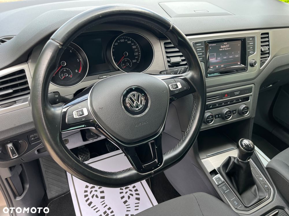 Volkswagen Golf Sportsvan - 21