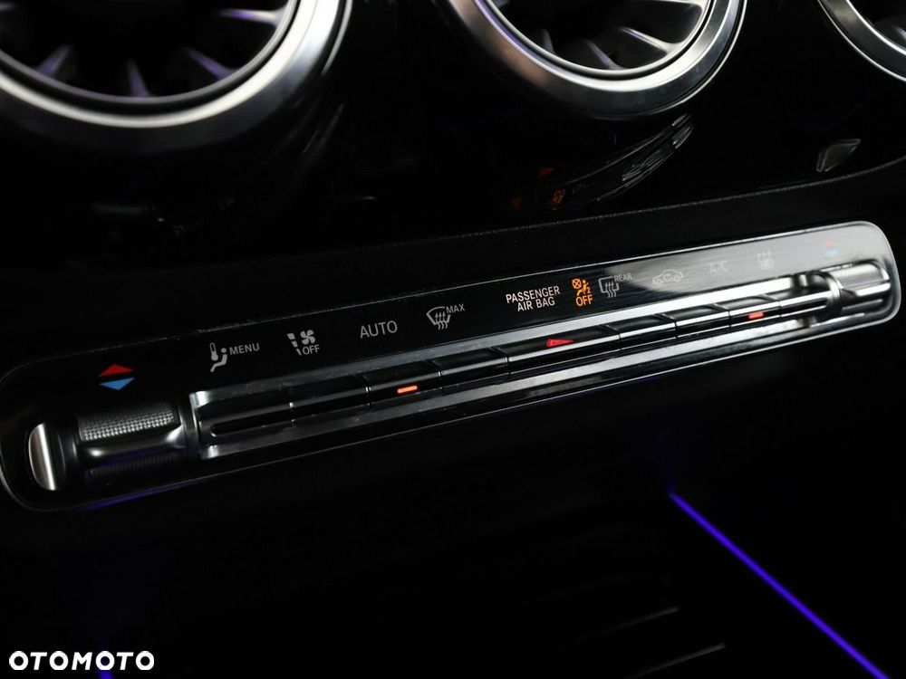 Mercedes-Benz EQA 250 AMG Line - 32